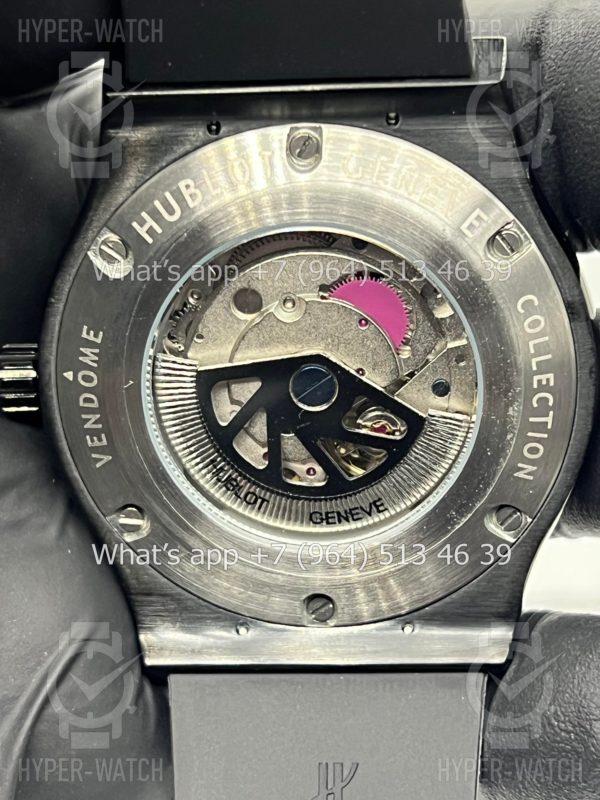Фото 13 - Hublot Classic Fusion 42mm Art 10145