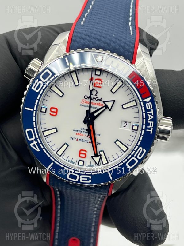 Фото 3 - Omega Seamaster Planet Ocean 600M 215.32.43.21.04.001