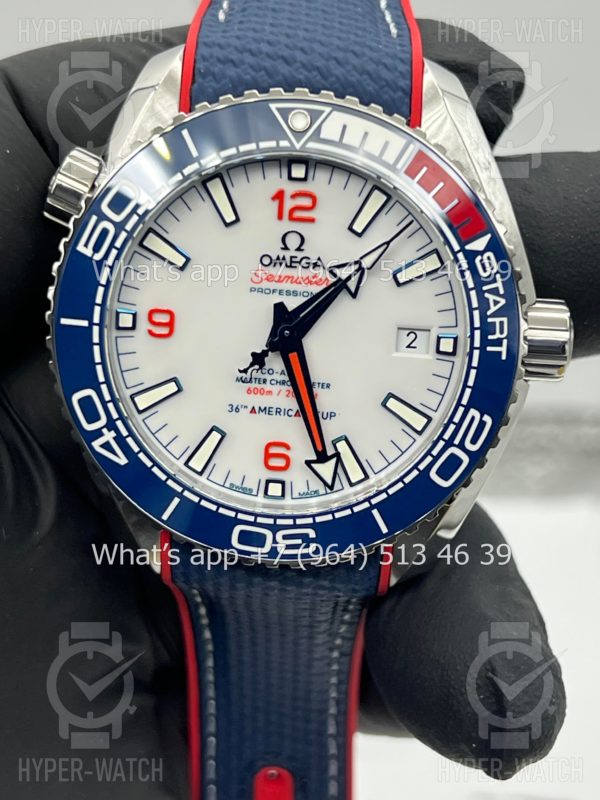Фото 4 - Omega Seamaster Planet Ocean 600M 215.32.43.21.04.001