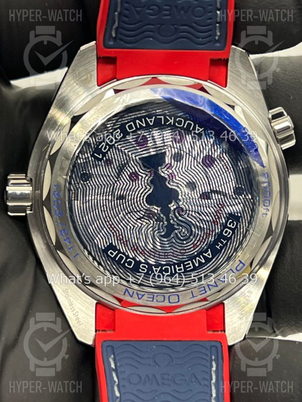 Фото 14 - Omega Seamaster Planet Ocean 600M 215.32.43.21.04.001