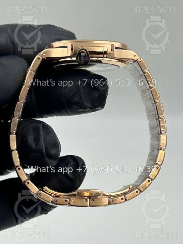 Товар Patek Philippe Nautilus 35mm 7118/1200R-001 Steel Diamond Фото 12 - Patek Philippe Nautilus 35mm 7118/1200R-001 Steel Diamond