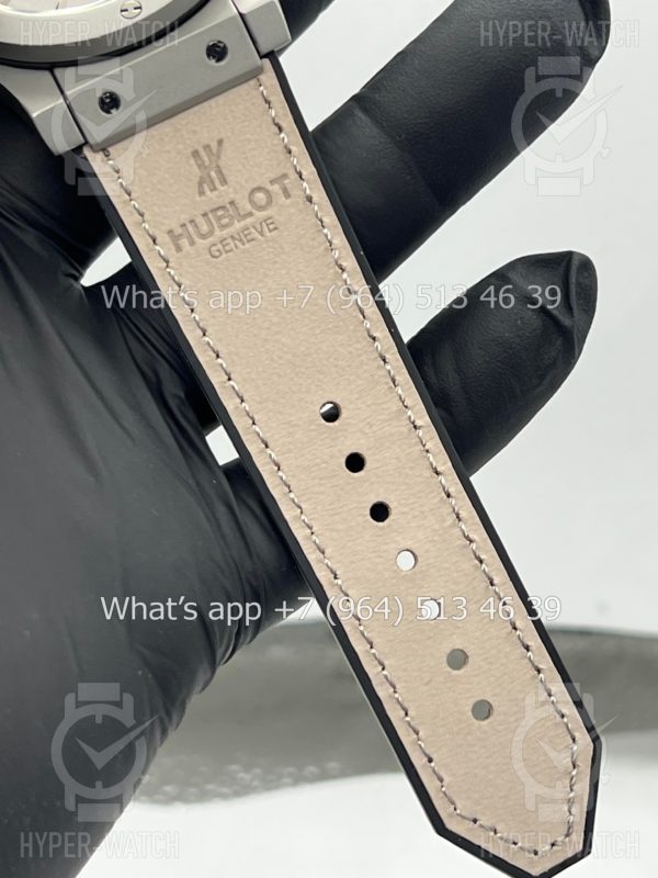 Фото 11 - Hublot Classic Fusion 42mm Art 10143