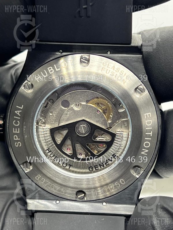 Фото 15 - Hublot Classic Fusion 42mm Art 10374