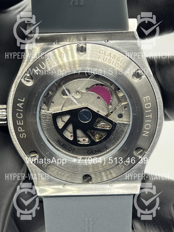 Фото 12 - Hublot Classic Fusion 42mm Art 10148