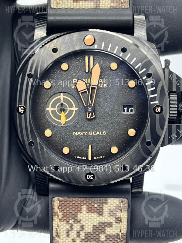 Фото 2 - Officine Panerai Luminor Submersible PAM01513
