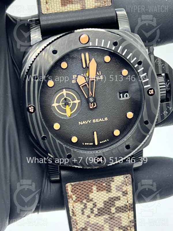 Фото 8 - Officine Panerai Luminor Submersible PAM01513