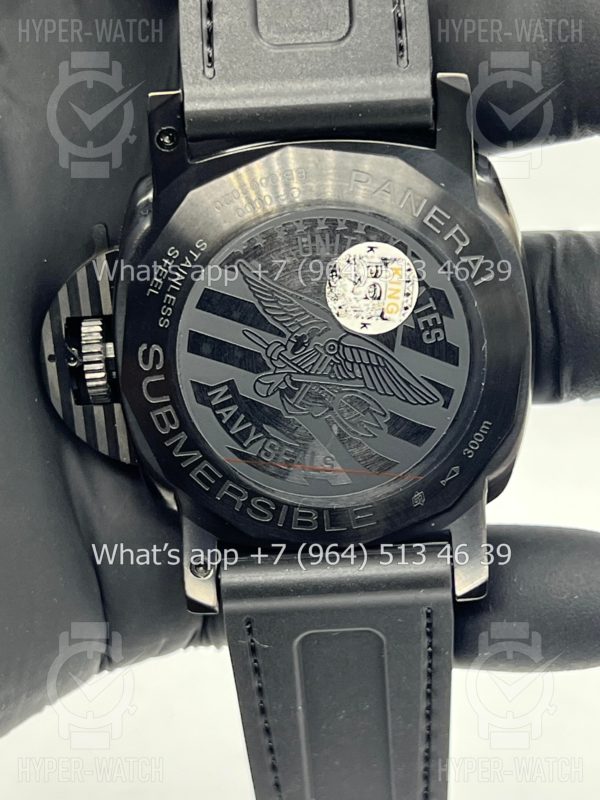 Фото 17 - Officine Panerai Luminor Submersible PAM01513