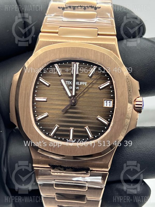 Товар Patek Philippe Nautilus 40mm 5711/1R-001 V2 Фото 2 - Patek Philippe Nautilus 40mm 5711/1R-001 V2
