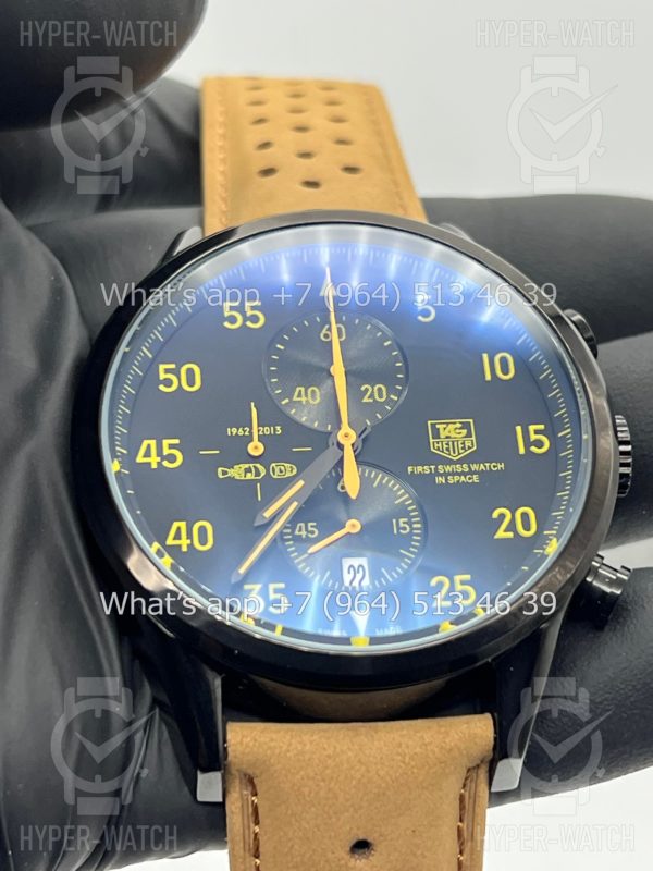 Товар Tag Heuer Carrera 43mm First Swiss Watch in Space Art 10647 Фото 5 - Tag Heuer Carrera 43mm First Swiss Watch in Space Art 10647
