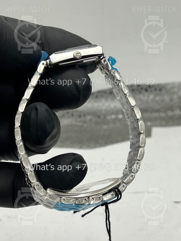 Товар Gucci G-Frame Medium YA128401 Фото 16 - Gucci G-Frame Medium YA128401