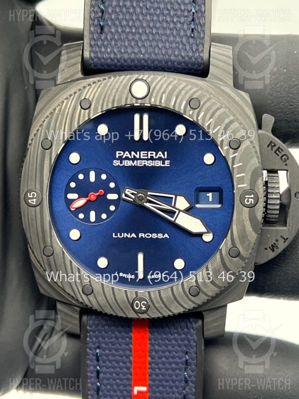 Фото 3 - Officine Panerai Luminor Submersible Luna Rossa PAM01563