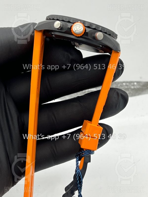 Товар Breitling Endurance Pro 44mm X823101A1M1S1 Black Фото 12 - Breitling Endurance Pro 44mm X823101A1M1S1 Black