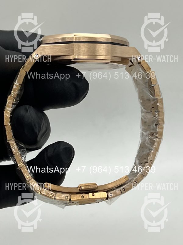Фото 9 - Audemars Piguet Royal Oak Dual Time 26120OR Green