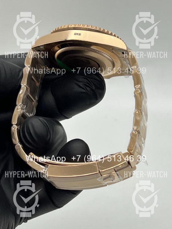 Товар Rolex GMT Master II 40mm 126715chnr-0002 Фото 15 - Rolex GMT Master II 40mm 126715chnr-0002