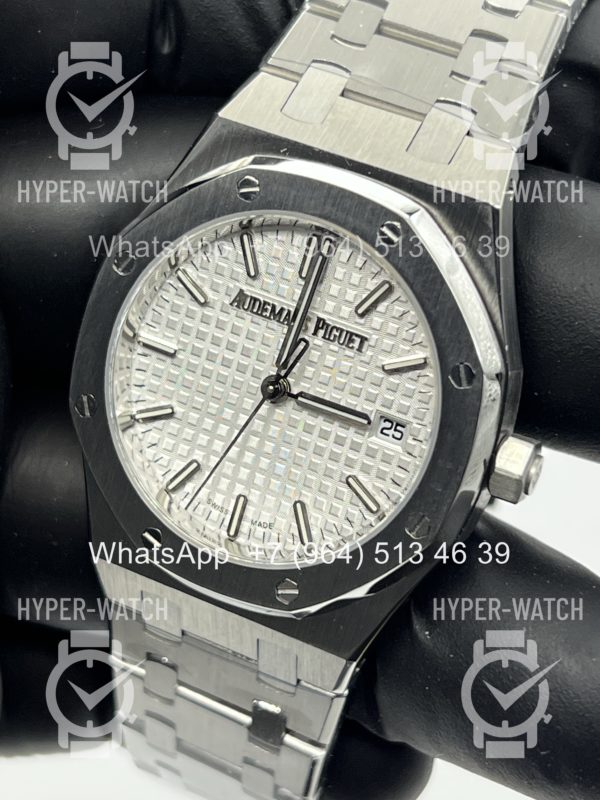 Товар Audemars Piguet Royal Oak 34mm 77350ST.OO.1261ST.01 Фото 3 - Audemars Piguet Royal Oak 34mm 77350ST.OO.1261ST.01