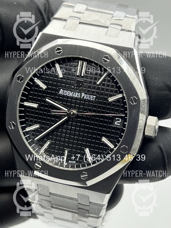 Товар Audemars Piguet Royal Oak 41mm 15500ST.OO.1220ST.03 V2 Фото 3 - Audemars Piguet Royal Oak 41mm 15500ST.OO.1220ST.03 V2