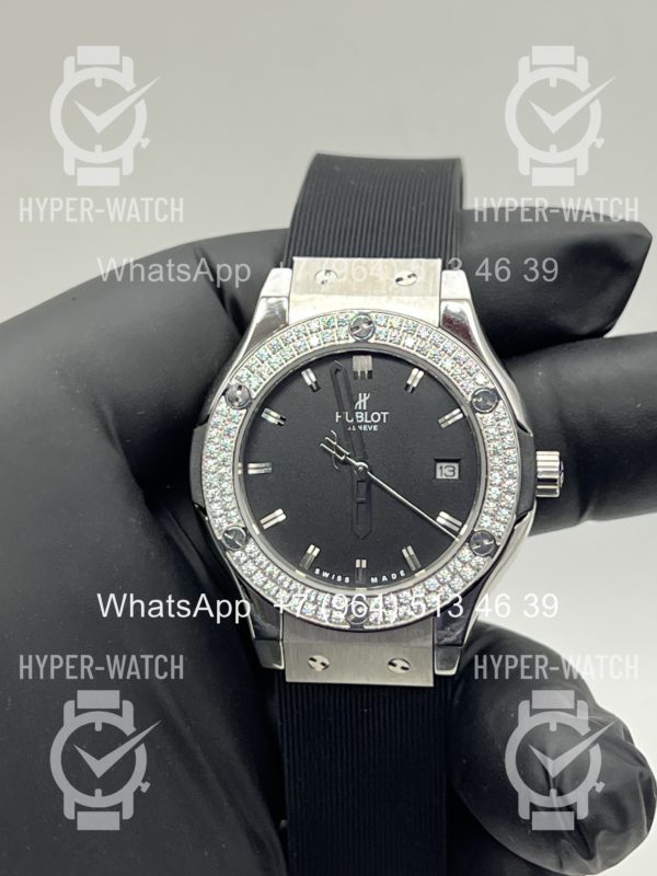 Фото 4 - Hublot Classic Fusion 33mm Art 11163