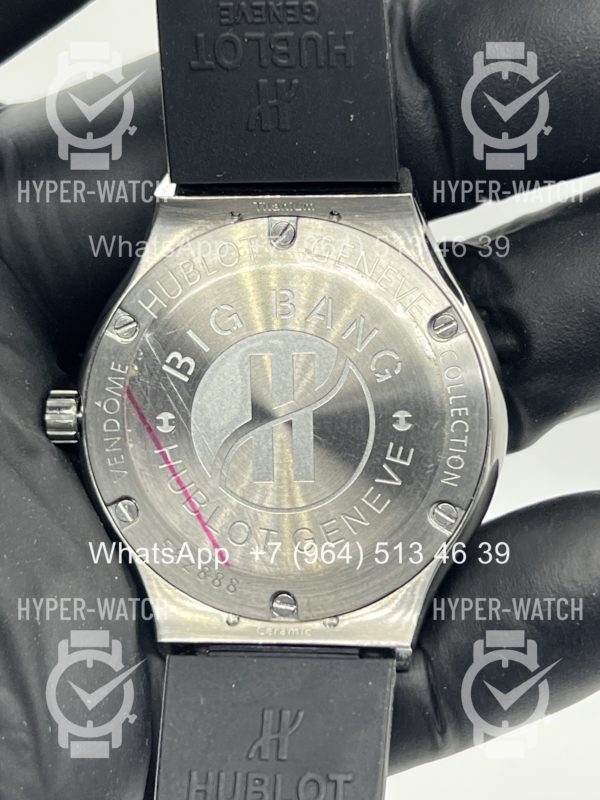 Фото 14 - Hublot Classic Fusion 33mm Art 11163