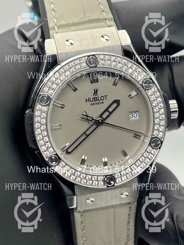 Фото 4 - Hublot Classic Fusion 33mm Art 11165