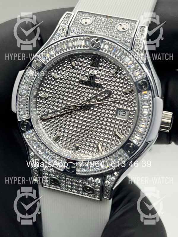 Фото 2 - Hublot Classic Fusion 33mm Art 11166
