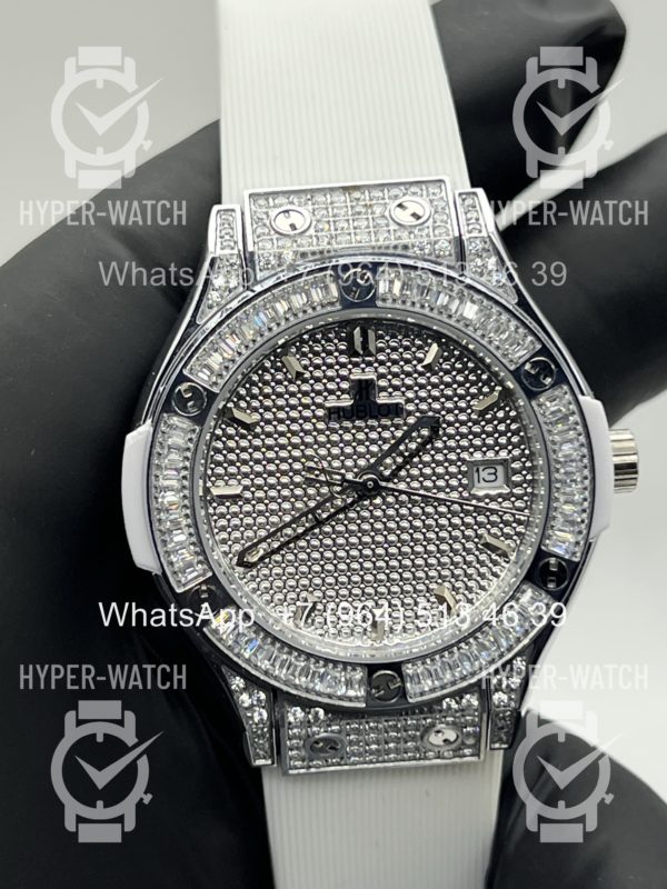 Фото 8 - Hublot Classic Fusion 33mm Art 11166