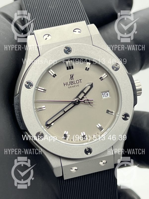 Фото 4 - Hublot Classic Fusion 33mm Art 11167