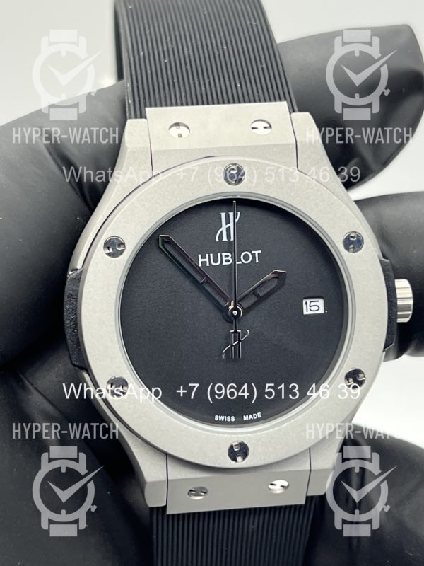 Фото 5 - Hublot Classic Fusion 33mm Art 11173