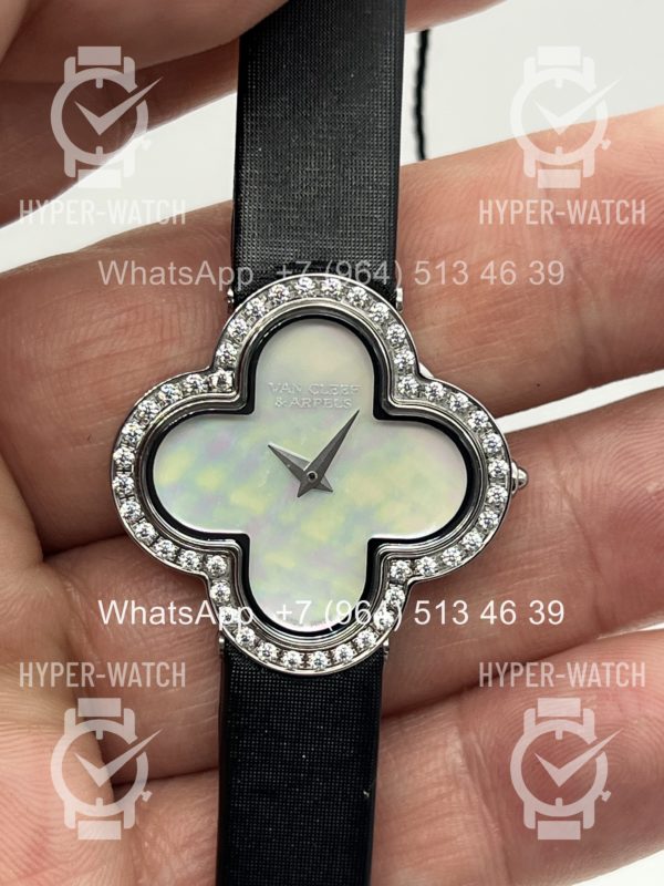 Товар Van Cleef & Arpels Alhambra VCARD21600 Фото 2 - Van Cleef & Arpels Alhambra VCARD21600