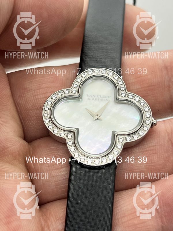 Товар Van Cleef & Arpels Alhambra VCARD21600 Фото 3 - Van Cleef & Arpels Alhambra VCARD21600