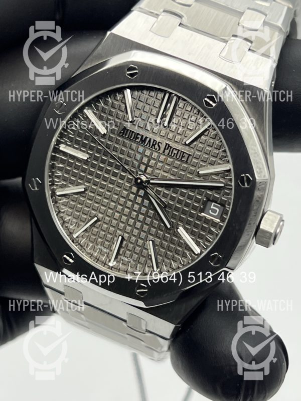 Товар Audemars Piguet Royal Oak 41mm 15510ST.OO.1320ST.05 50th Anniversary Фото 6 - Audemars Piguet Royal Oak 41mm 15510ST.OO.1320ST.05 50th Anniversary
