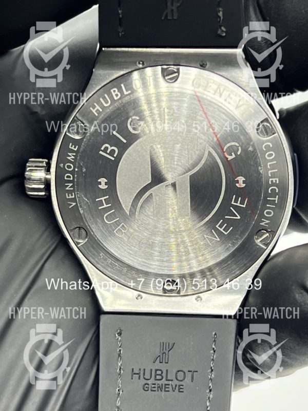 Фото 15 - Hublot Classic Fusion 33mm Art 11420