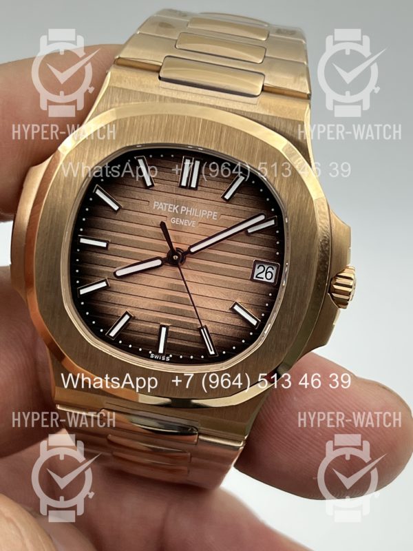 Товар Patek Philippe Nautilus 40mm 5711/1R-001 Steel Brown Фото 2 - Patek Philippe Nautilus 40mm 5711/1R-001 Steel Brown