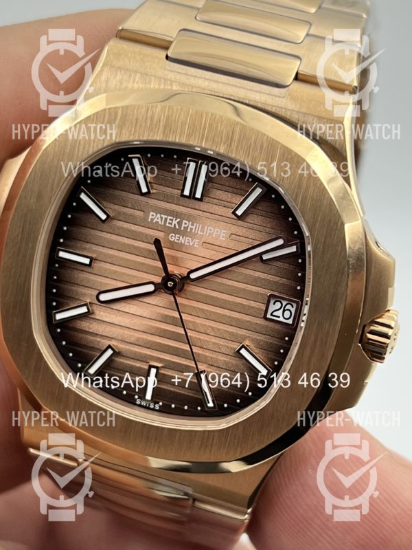 Товар Patek Philippe Nautilus 40mm 5711/1R-001 Steel Brown Фото 3 - Patek Philippe Nautilus 40mm 5711/1R-001 Steel Brown