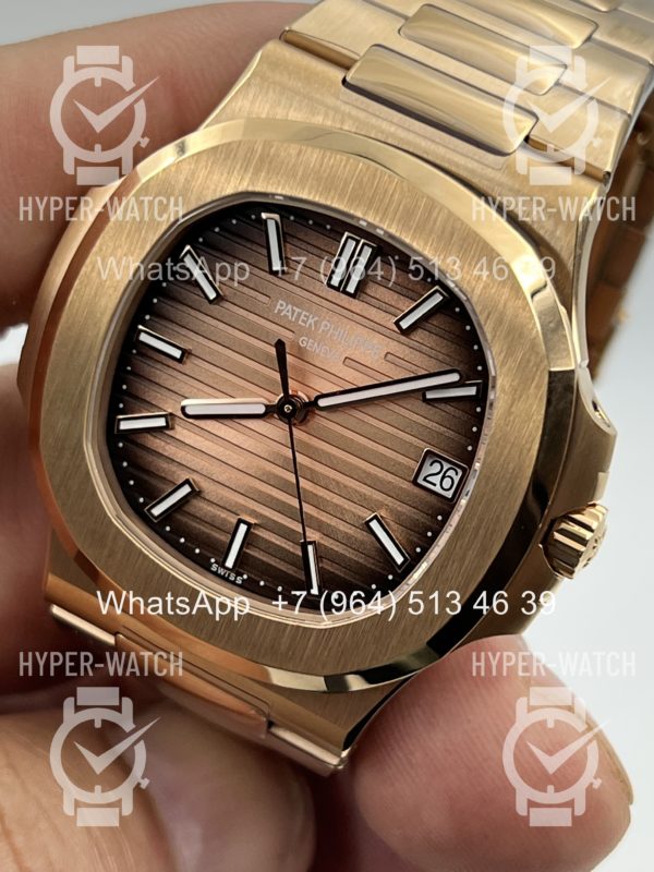 Товар Patek Philippe Nautilus 40mm 5711/1R-001 Steel Brown Фото 6 - Patek Philippe Nautilus 40mm 5711/1R-001 Steel Brown