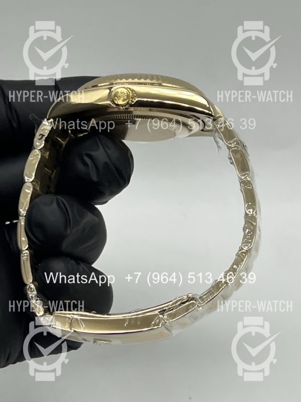 Фото 13 - Rolex Sky-Dweller 42mm Art 11529