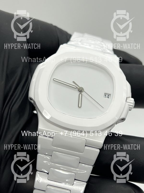 Товар Patek Philippe Nautilus 40mm 5711 White Ceramic Фото 7 - Patek Philippe Nautilus 40mm 5711 White Ceramic