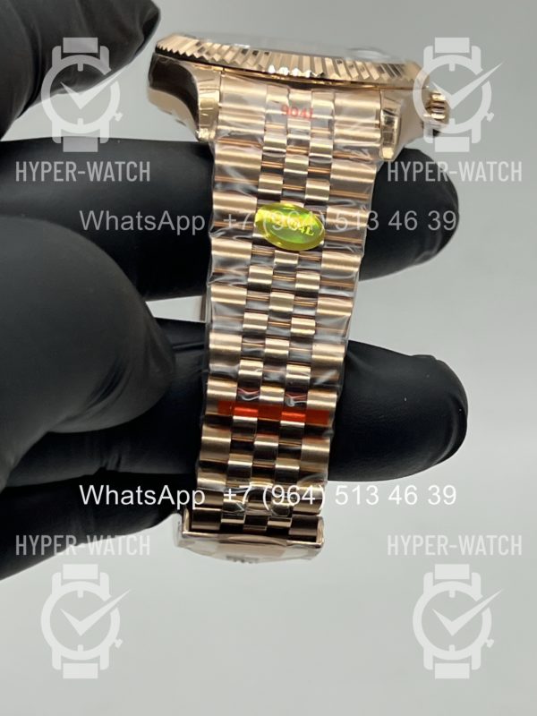 Товар Rolex Sky-Dweller 42mm 336935-0005 Blue Фото 9 - Rolex Sky-Dweller 42mm 336935-0005 Blue