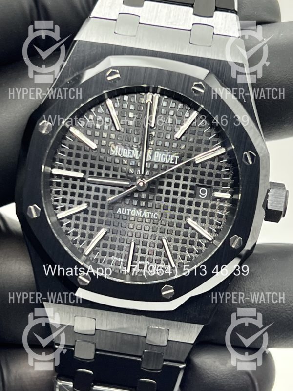 Товар Audemars Piguet Royal Oak 41mm 15400 Black Ceramic Фото 2 - Audemars Piguet Royal Oak 41mm 15400 Black Ceramic