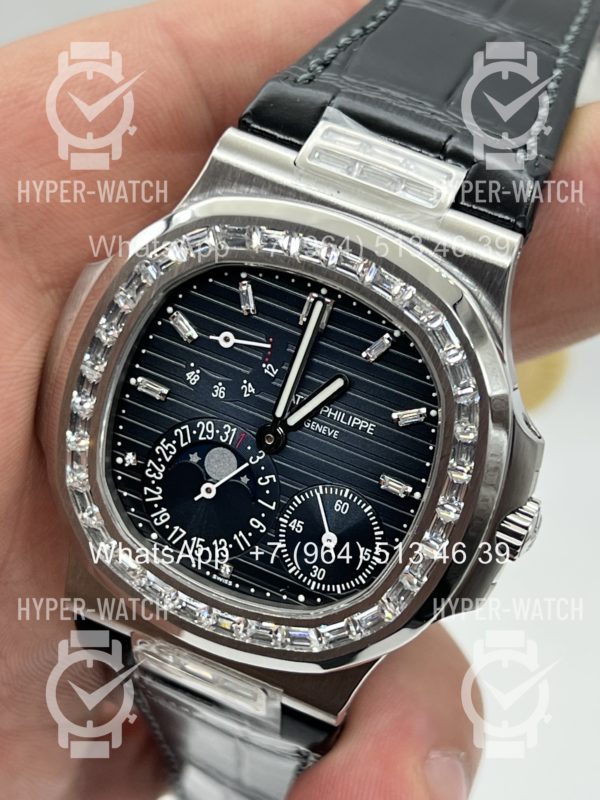Товар Patek Philippe Nautilus 40mm 5724G-001 Фото 5 - Patek Philippe Nautilus 40mm 5724G-001