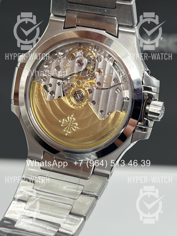 Товар Patek Philippe Nautilus 35mm 7118/1200A-001 Blue Фото 10 - Patek Philippe Nautilus 35mm 7118/1200A-001 Blue