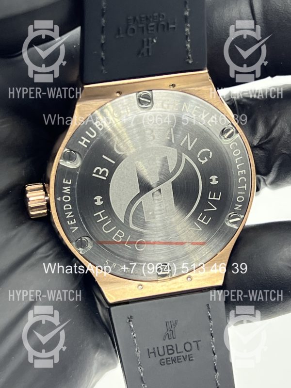Фото 15 - Hublot Classic Fusion 33mm Art 12114