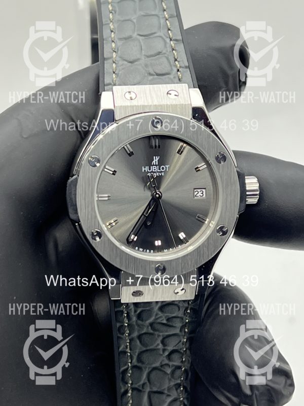Фото 6 - Hublot Classic Fusion 33mm Art 12121