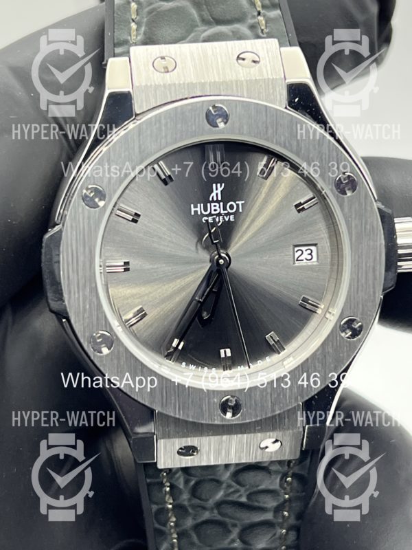Фото 7 - Hublot Classic Fusion 33mm Art 12121