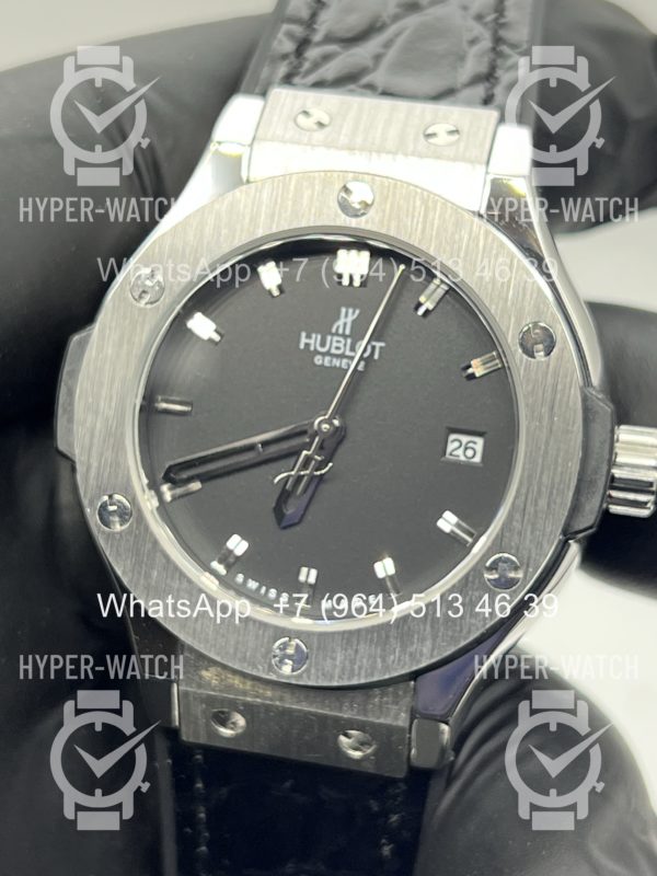 Фото 5 - Hublot Classic Fusion 33mm Art 12122