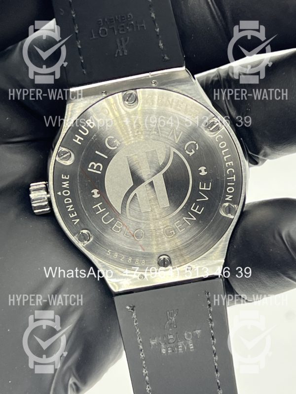 Фото 12 - Hublot Classic Fusion 33mm Art 12122