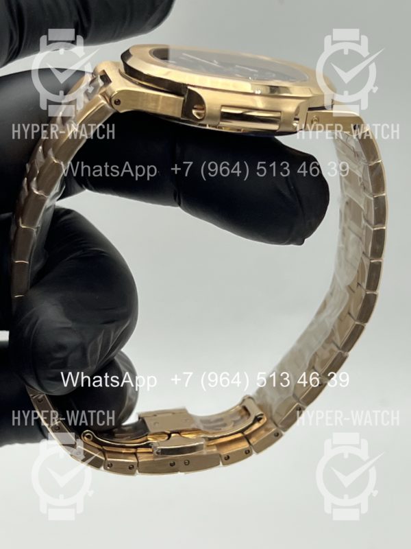 Фото 12 - Patek Philippe Nautilus 40mm 5712/1R-001 Steel