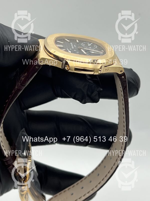 Фото 16 - Patek Philippe Nautilus 40mm 5712R 18K