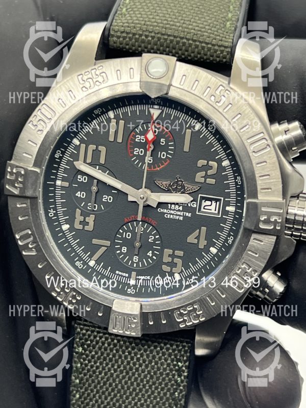 Фото 3 - Breitling Avenger E13383101 Steel