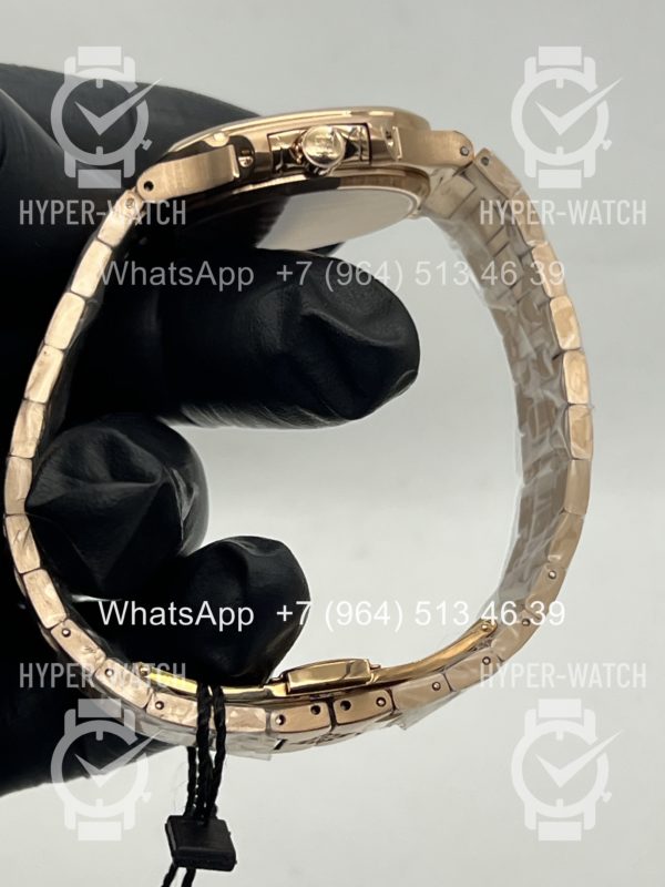 Товар Patek Philippe Nautilus 35mm Art 12340 Фото 9 - Patek Philippe Nautilus 35mm Art 12340