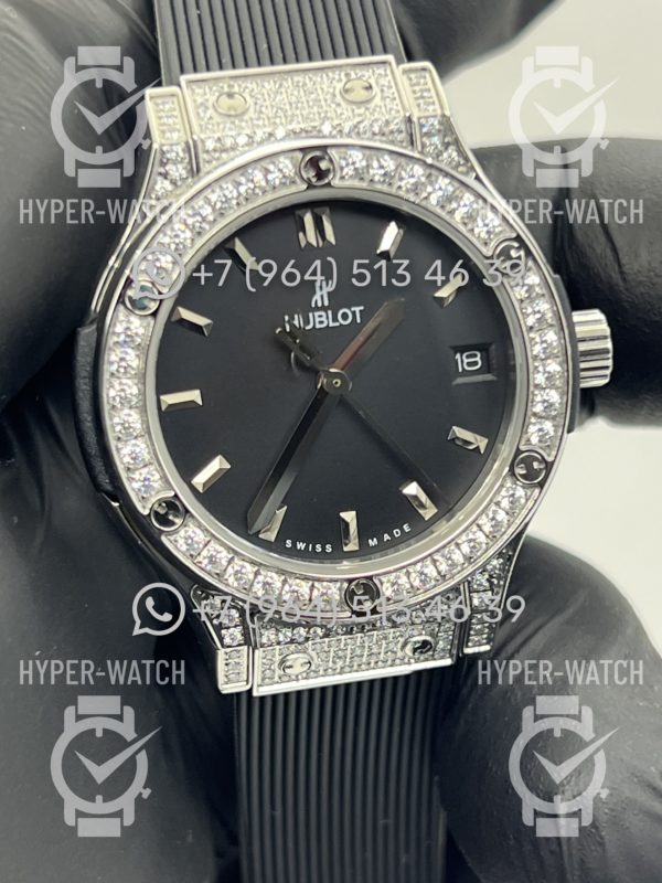 Товар Hublot Classic Fusion 33mm 581.NX.1470.RX.1704 Фото 3 - Hublot Classic Fusion 33mm 581.NX.1470.RX.1704